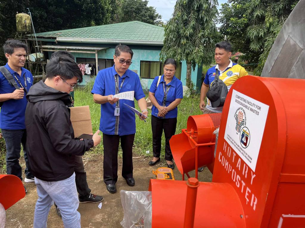COMPOSTING-MACHINE